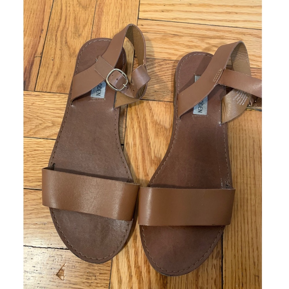 Steve Madden Donddi Tan Size 8